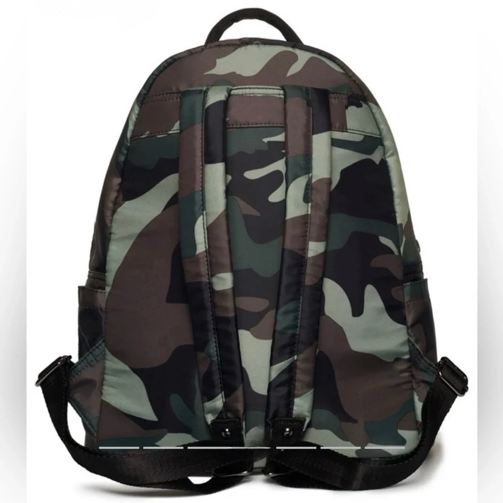 Superdry Green Camouflage Backpack with Patches, SuperDry Midi Backpack